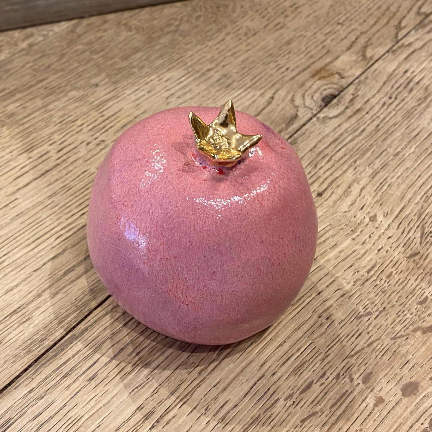 Håndformet granatæble, støvet mørk rosa, nr. 1