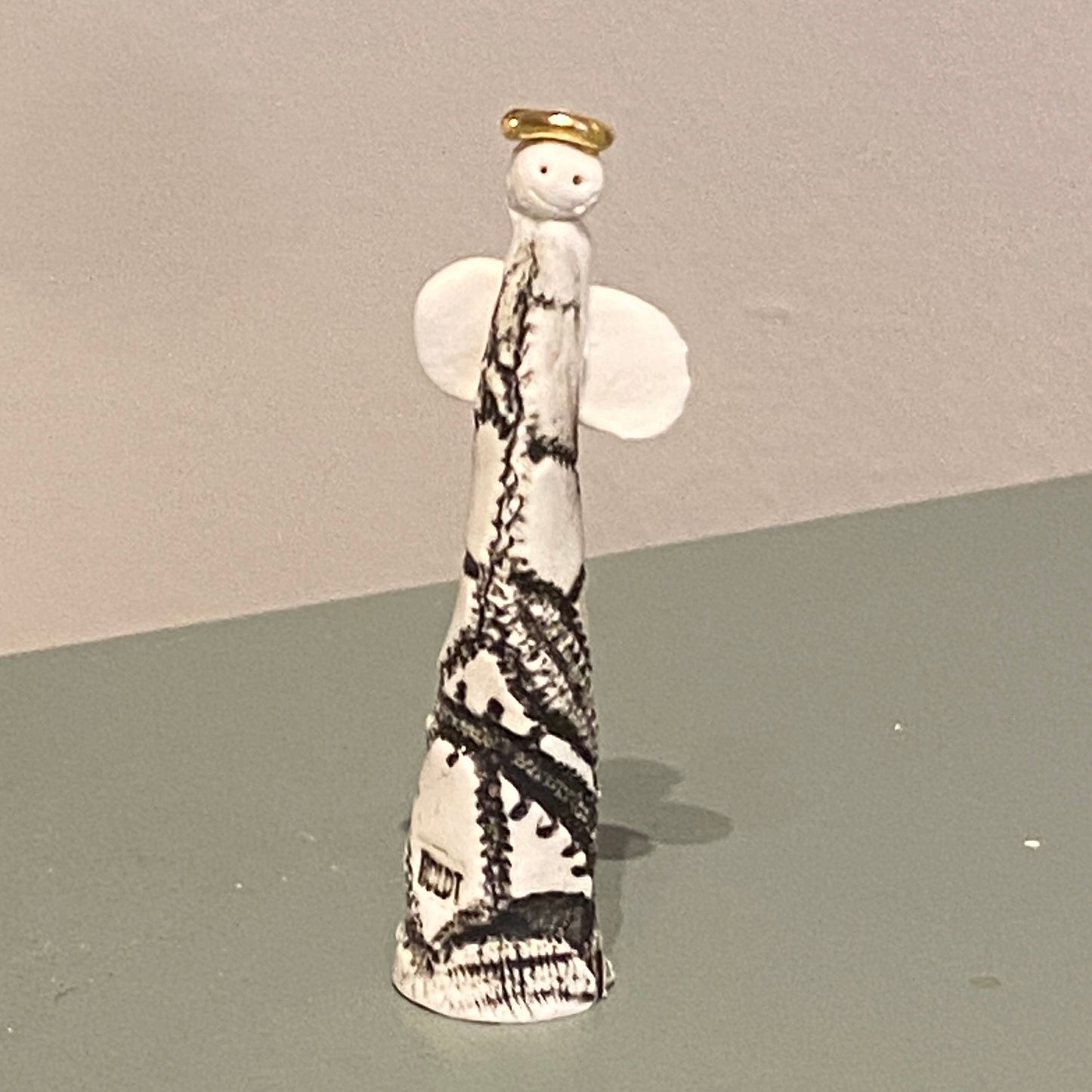 Engel i porcelæn
