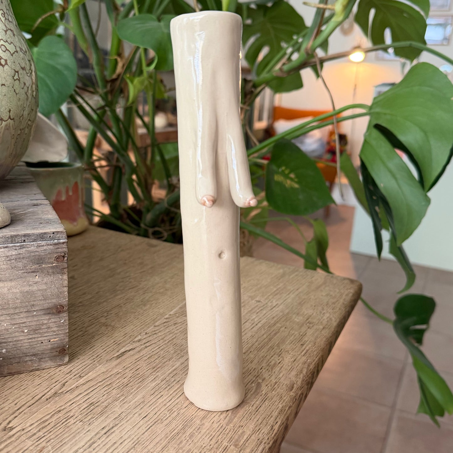 Slank brystvase, 22 cm