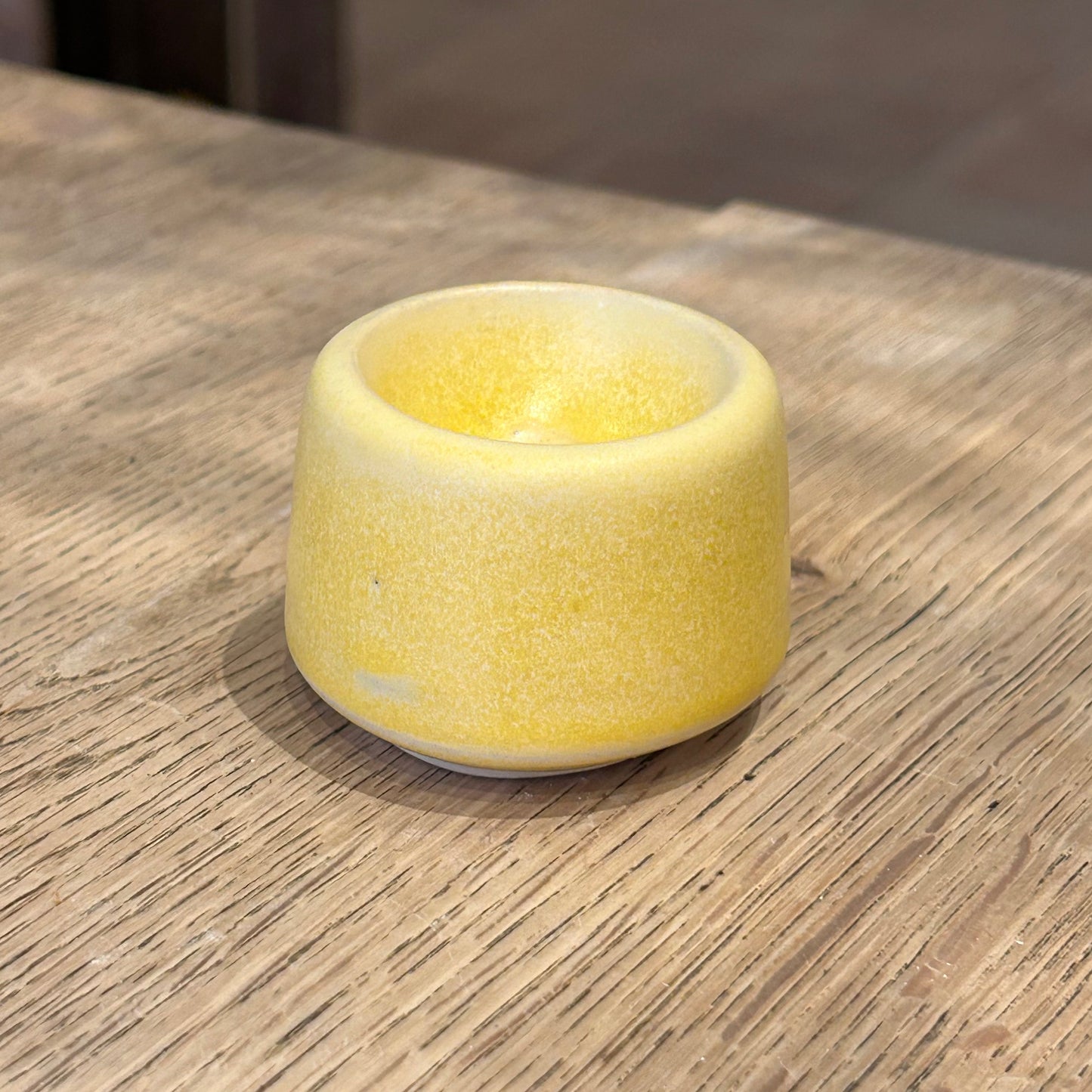 Æggebæger, hørgul