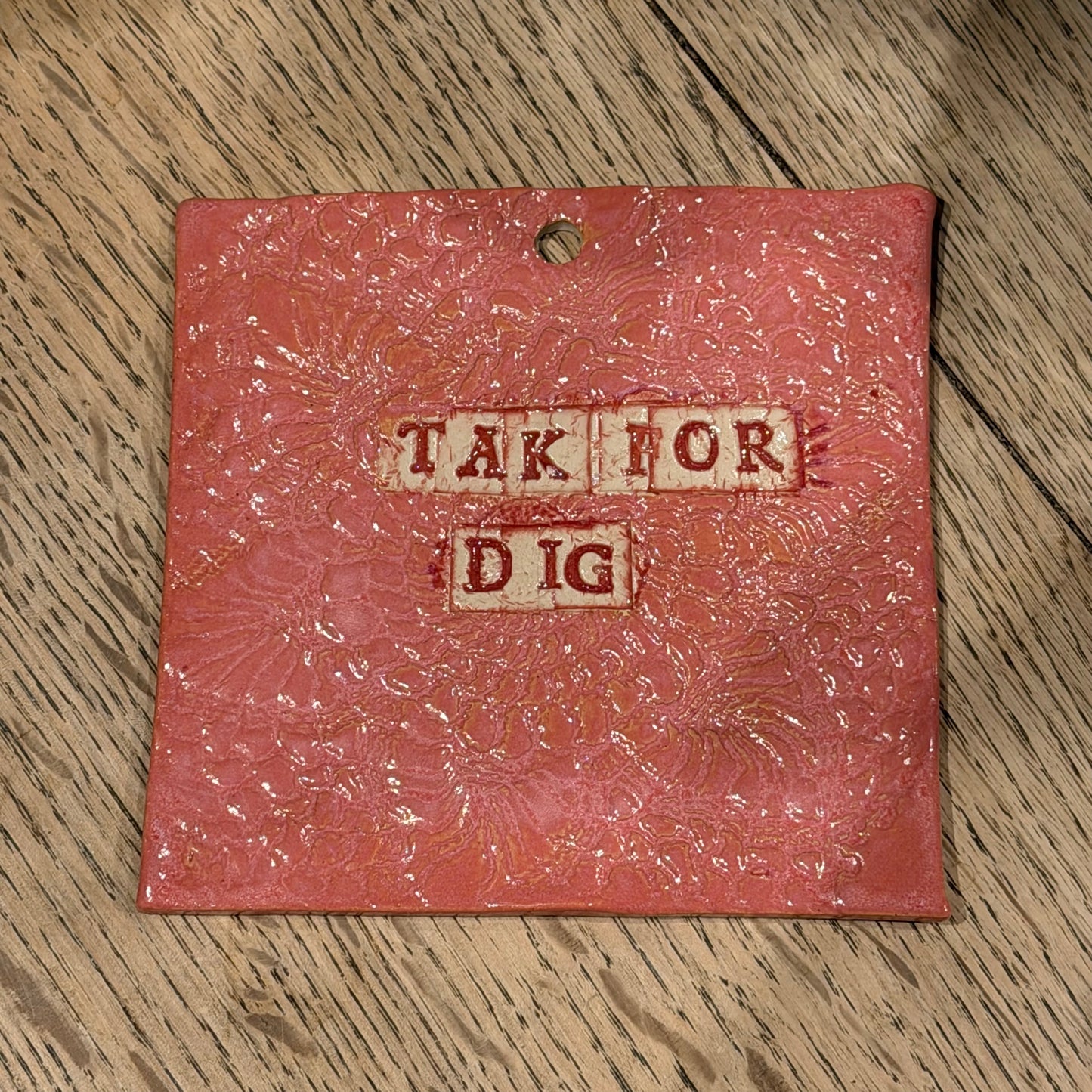 Vægophæng, TAK FOR DIG