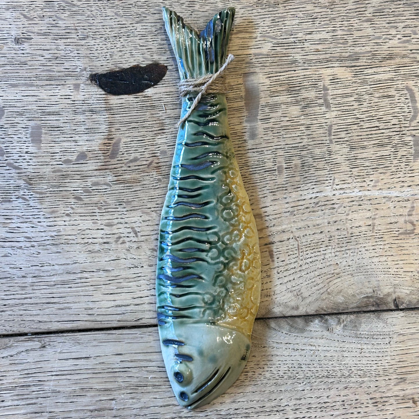 Haleophængt fisk, nr 3, ophæng