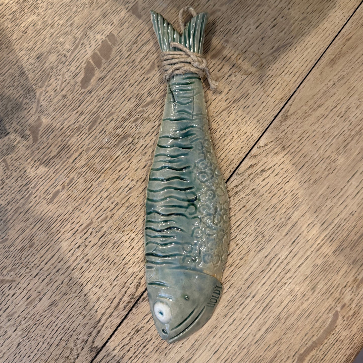Vægophæng, haleophængt fisk