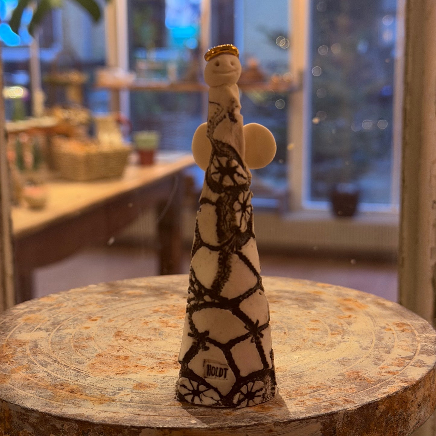 Engel i porcelæn, 11 cm