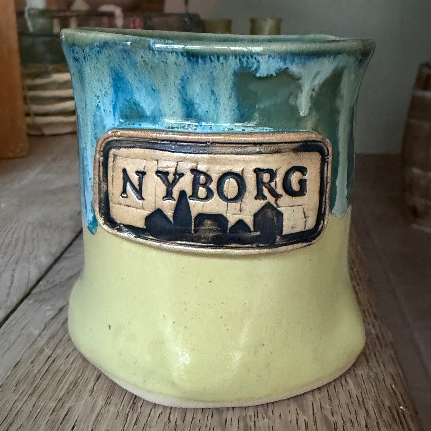 Håndformet krus, Nyborg nr 1