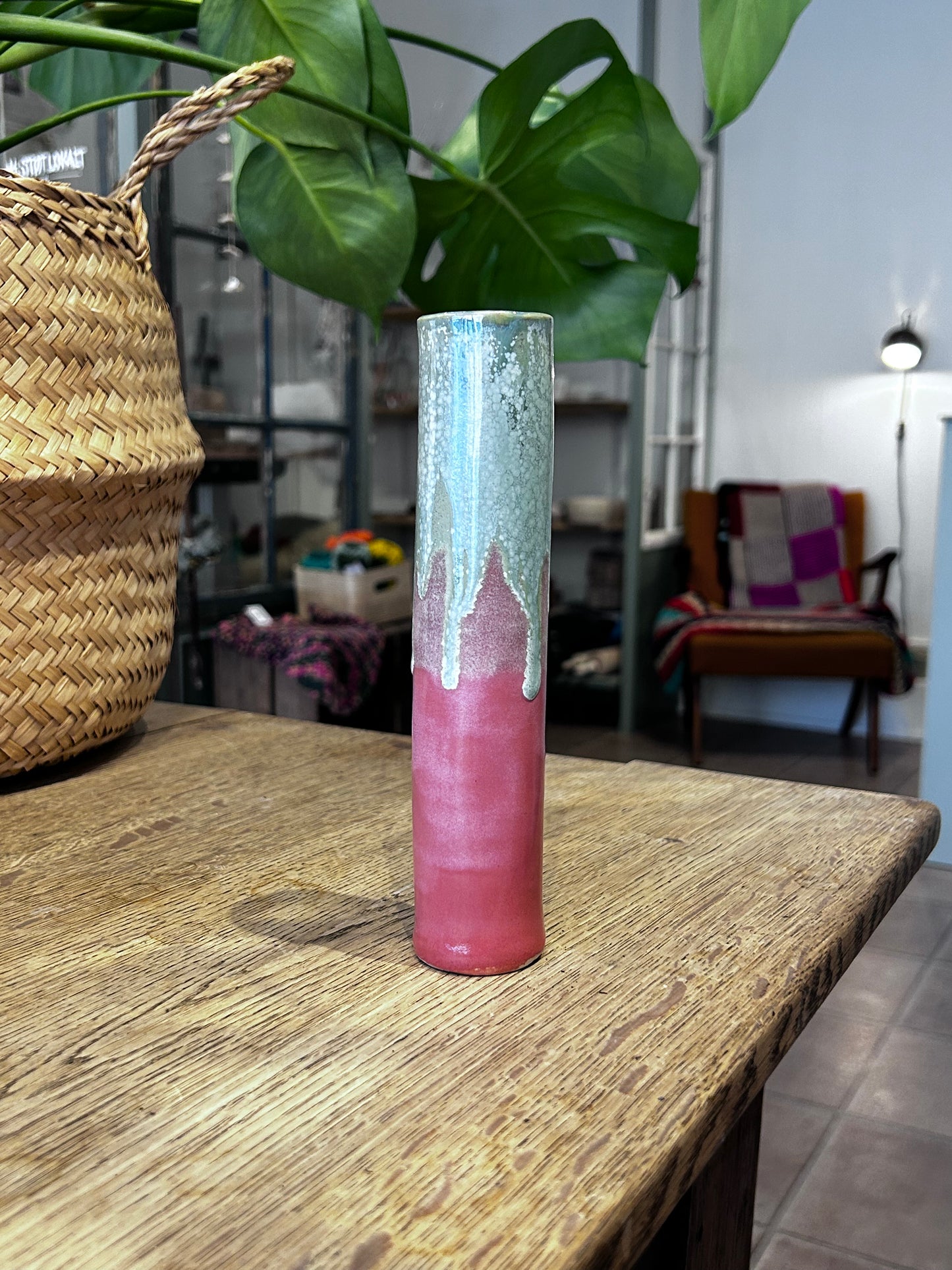 Slank vase, 19 cm
