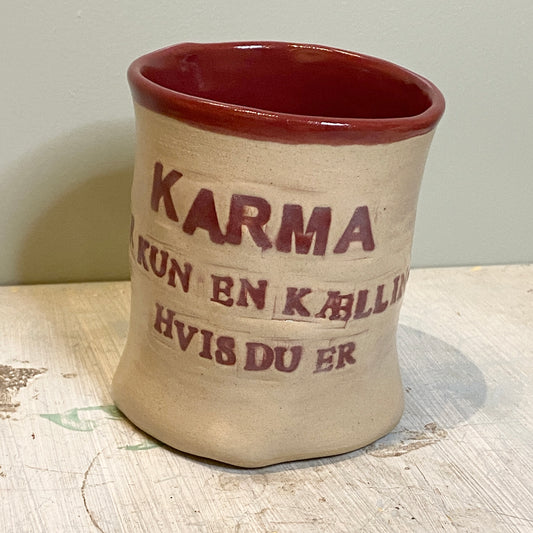 Håndformet krus, Karma