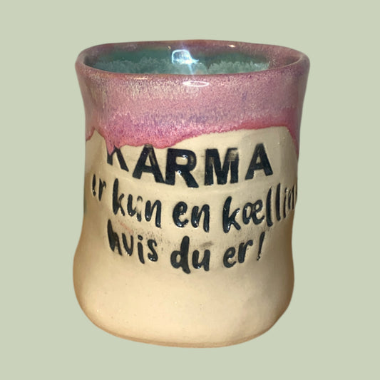 Håndformet krus, KARMA