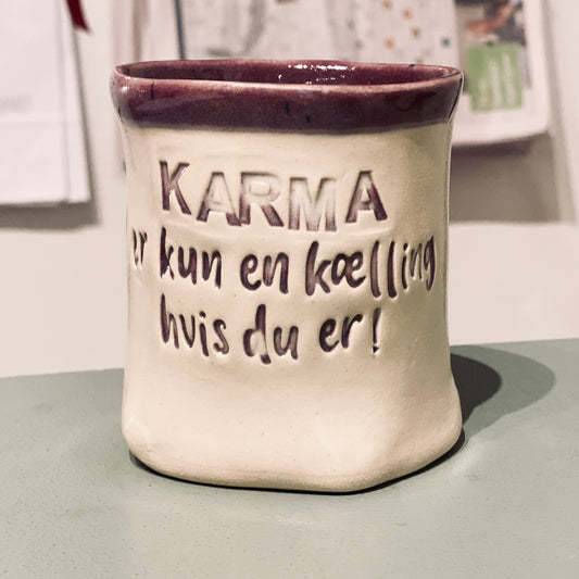 Håndformet krus, Karma