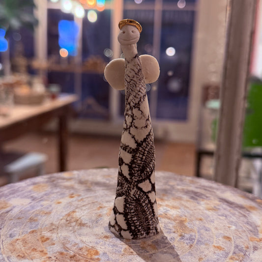 Engel i porcelæn, 9 cm