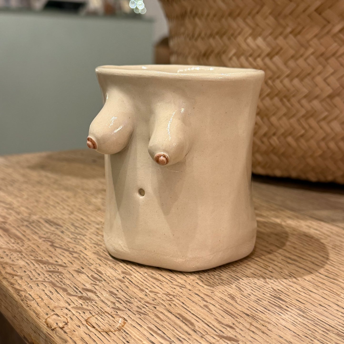 Håndformet brystkop nr. 1