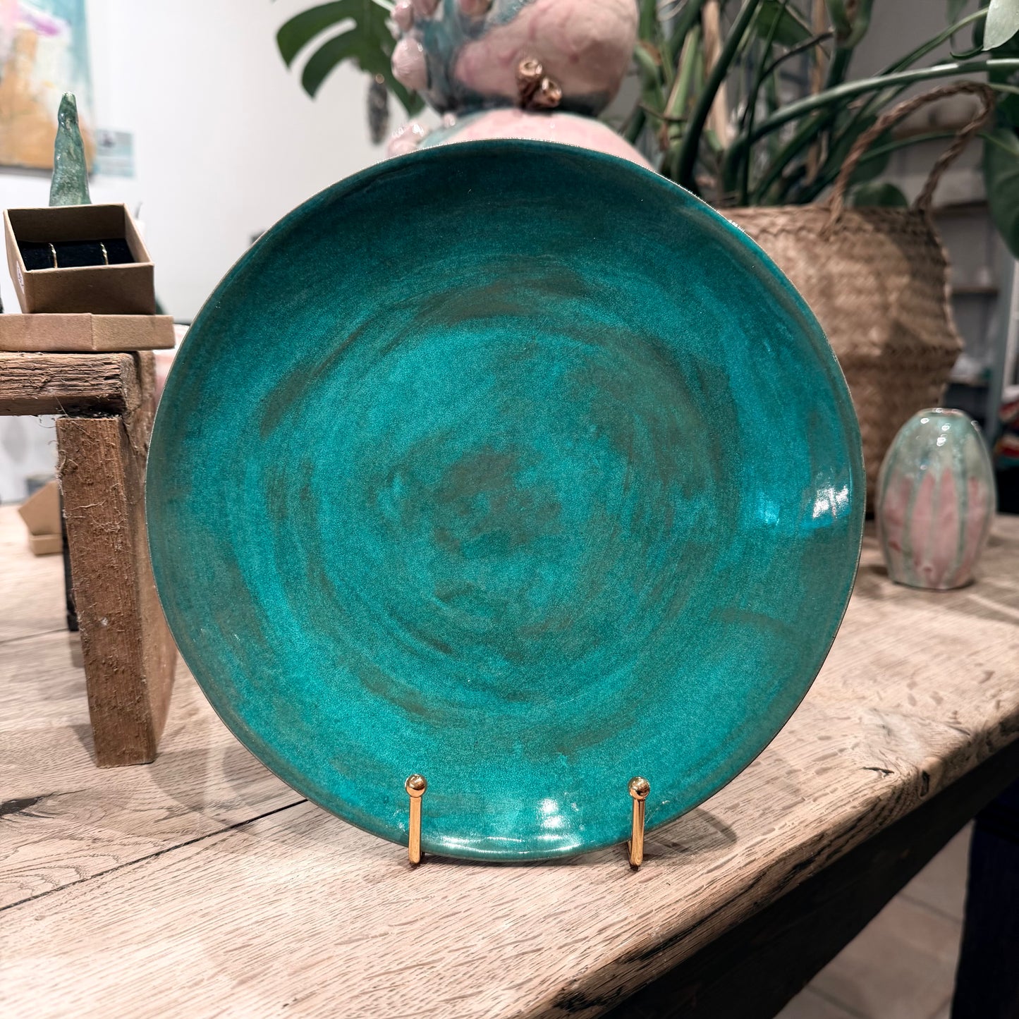 Håndformet tallerken, blågrøn