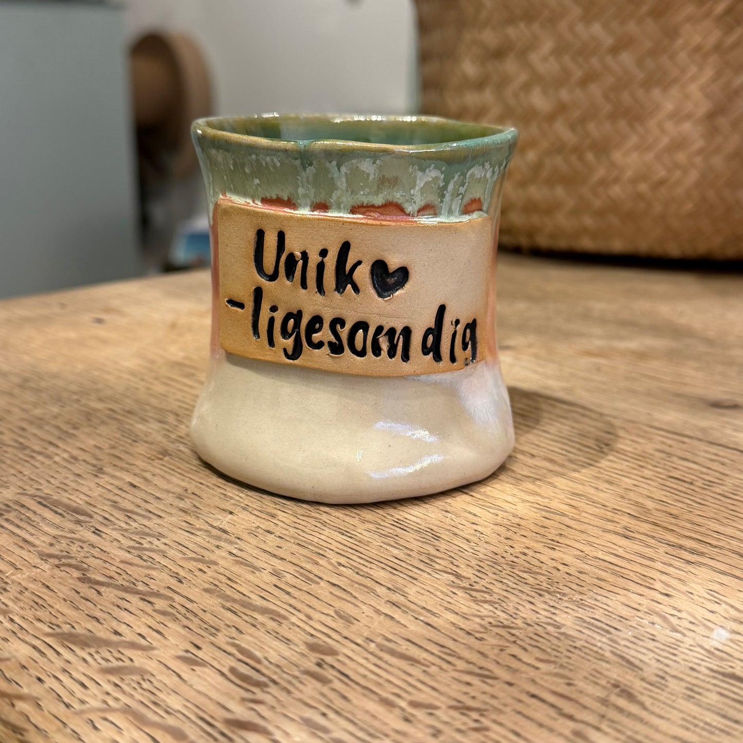 Håndformet krus, Unik - ligesom dig, nr 3