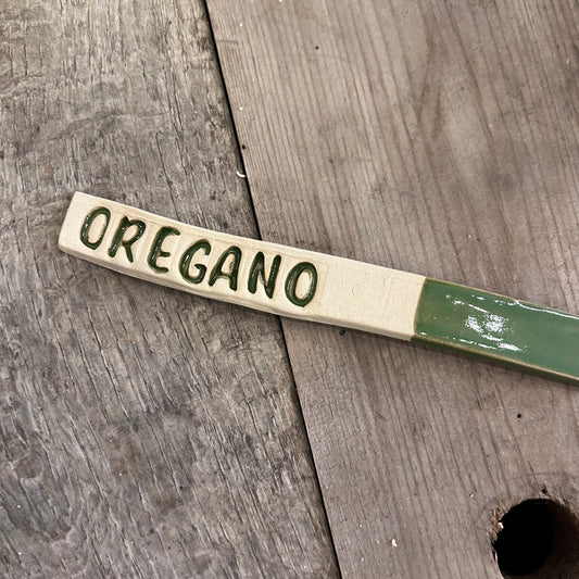 Plantepind, Oregano