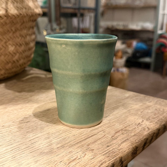 Højt konisk krus nr 5