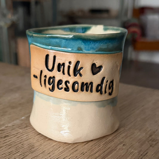 Håndformet krus, Unik - ligesom dig, nr 2