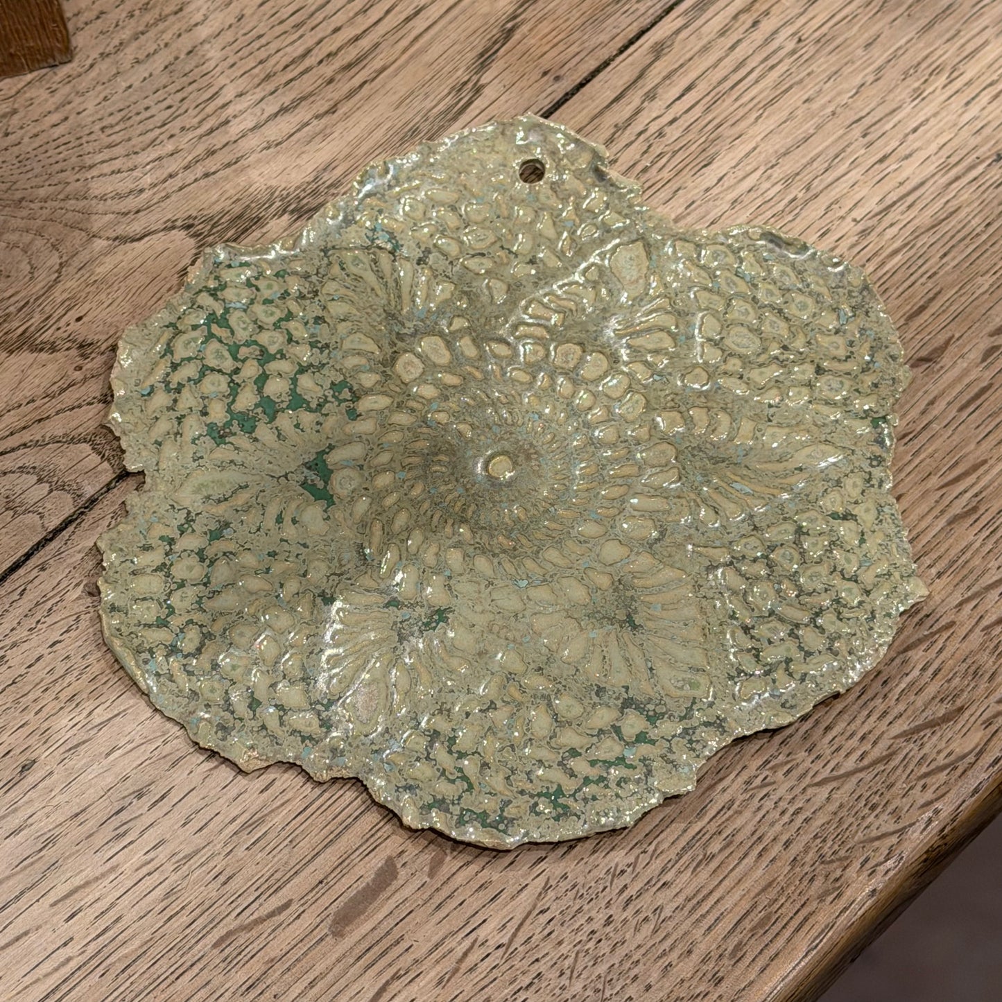 Vægophæng, blondemønster