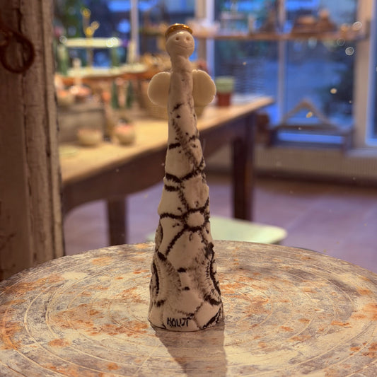 Engel i porcelæn, 11 cm