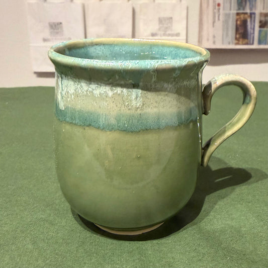Kop med hank, grøn, nr. 2